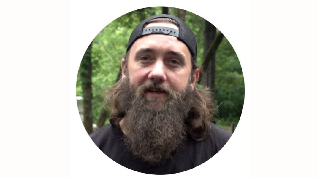 Macon’s Beloved Trivia Host and Float Daze Organizer Robert Jackson, 36, Killed in Bass Road Crash, Leaves Behind Wife and Two Sons